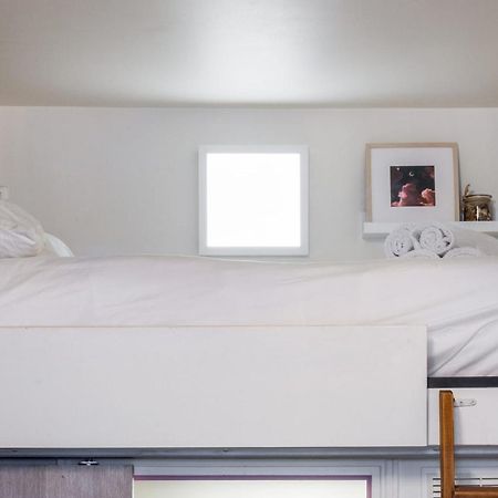شقة Charming Industrial-Style Studio Just Nearby Montmartre In Paris - Welkeys المظهر الخارجي الصورة